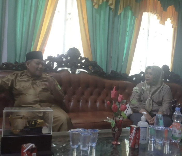 SMKN 2 Dumai Terima Kunjungan Anggota DPRD Provinsi Riau Hj. Yanti Komala Sari SH MH