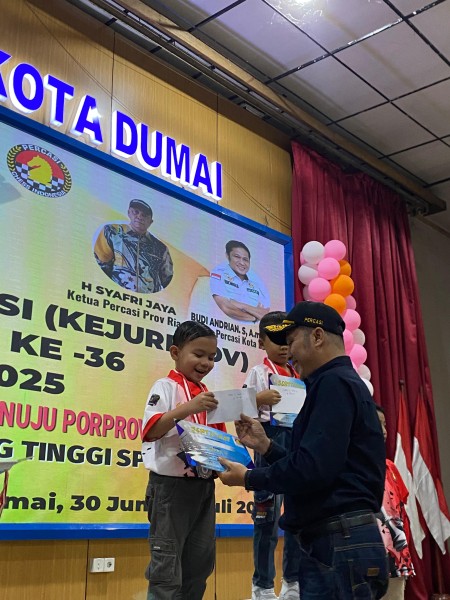 Dua Siswa Dumai Raih Juara 2 Catur Di Kejuaraan Provinsi Riau Ke - 36