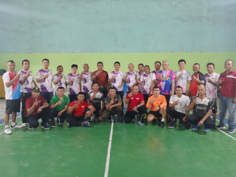 Pertamina Patra Niaga RU II Area Pangkalan Brandan Perkuat Kolaborasi Dengan Komunitas Olahraga Lewat Edu Wisata Exhibition Badminton