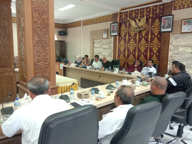 DPRD Gelar RDP Terkait Nasib 8 Orang Pekerja PT. Dumai Bulking Kawasan Pelindo I