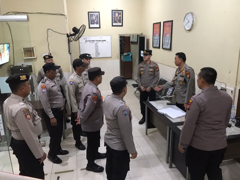 Terkait 10 Tahanan Polsek Rumbai Yang Kabur, Polda Riau Instruksikan Polres Dan Polsek Tingkatkan Kewaspadaan Dan Pengamanan