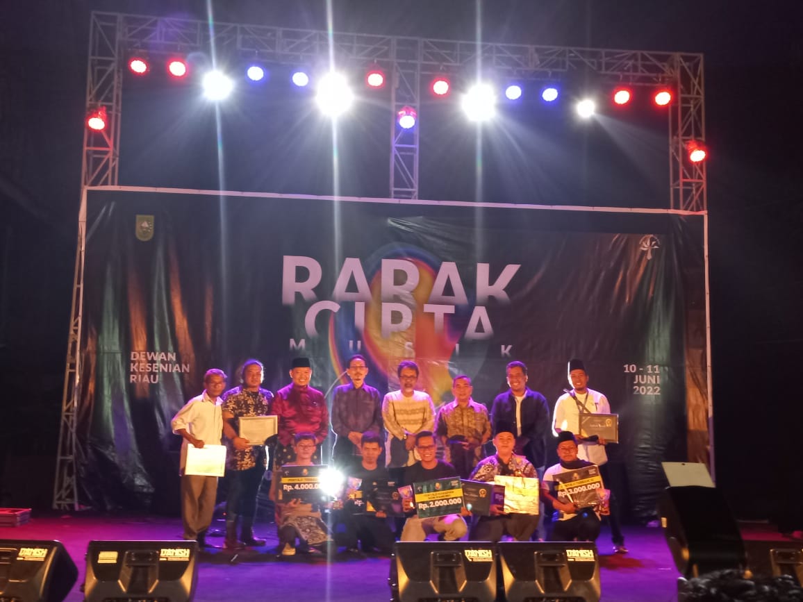 Orkes Melayu Pura Mahligai Raih Juara Penyaji Non Rangking Dalam Event Lomba Cipta Karya Musik Inovatif