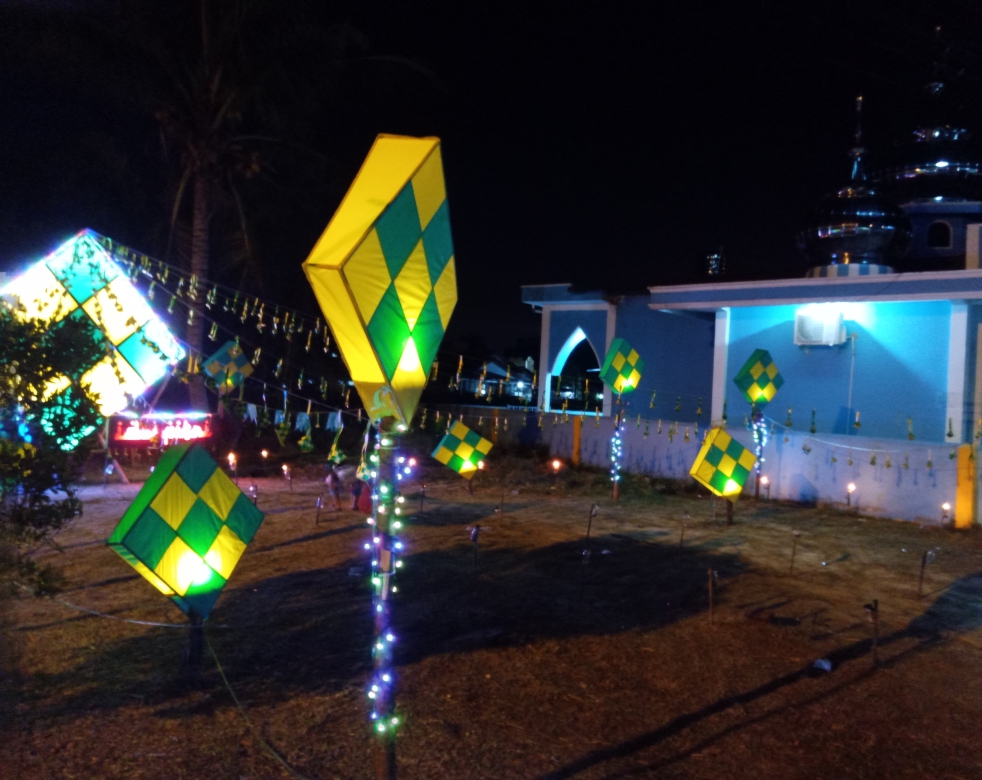 Taman 1000 Ketupat Di Malam 7 likur 27 Ramadhan