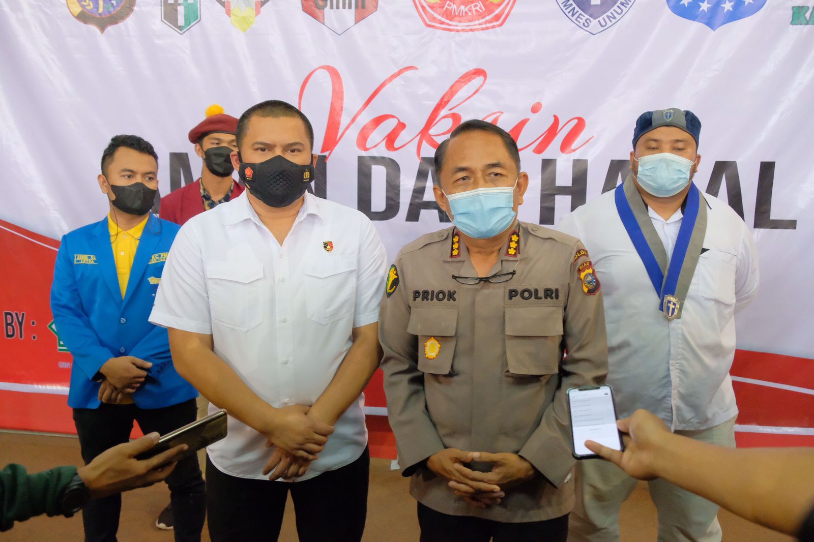 Polda Riau Gandeng Organisasi Kemahasiswaan, Gelar Vaksinasi Di Kamus UIN Suska