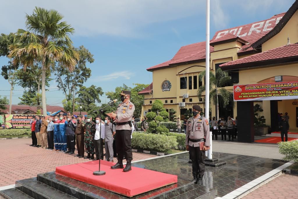 Pastikan Keamanan Objek Vital Nasional, Kapolda Riau Pimpin Gelar Apel Patroli Berskala Besar Di Polres Rohil