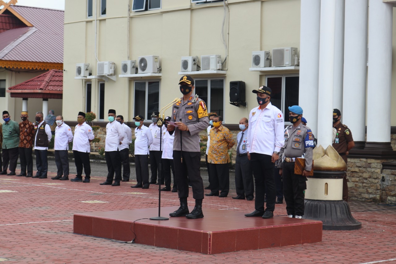 Polres Dumai Bersama Bawaslu Menggelar Apel dan Patroli Anti Politik Uang Pilkada Dumai 2020