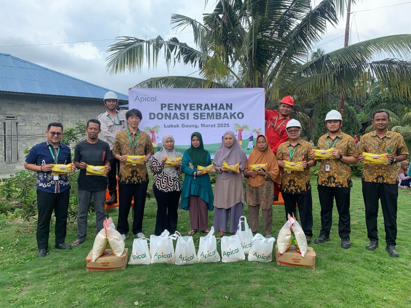 Berbagi Berkah Ramadhan, Apical Salurkan Ribuan Sembako Untuk Bantu Masyarakat Di Dumai