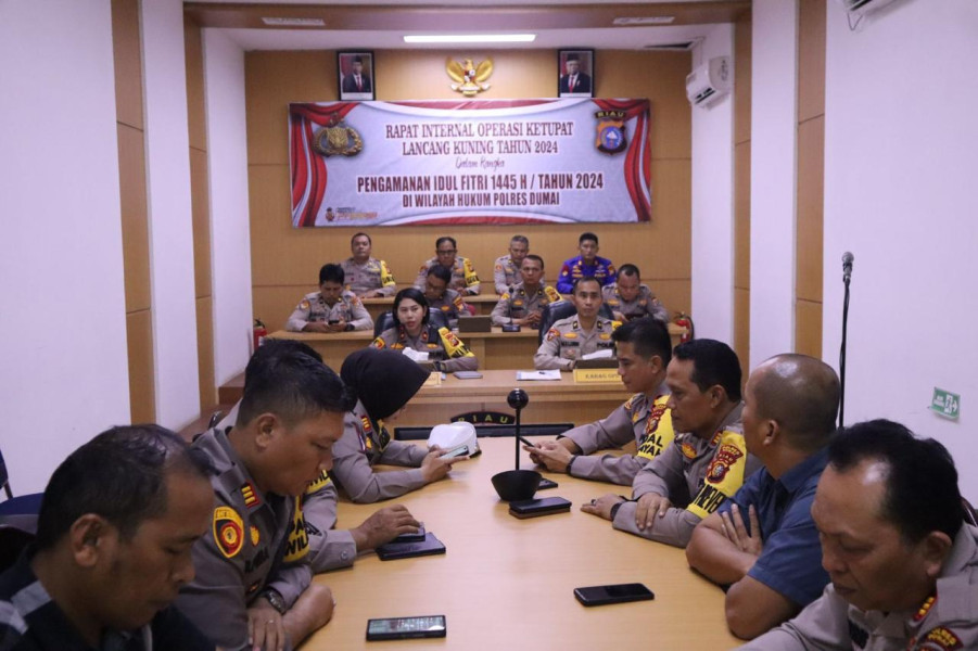 Waka Polres Dumai Kompol Josina Lambiombir Pimpin Rapat Internal Penyusunan Strategi Pelaksanaan Operasi Ketupat Lancang Kuning 2024