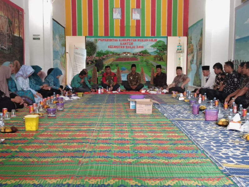 Camat Balai Jaya, Muhammad Fauzan S. PT Adakan Halal bihalal Di Kantornya