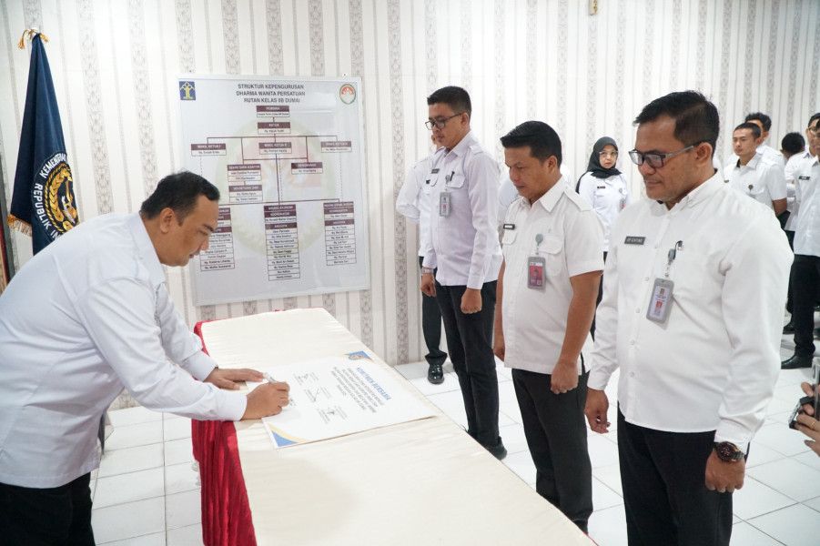 Satukan Komitmen, Rutan Dumai Gelar Pencanangan Zona Integritas Dan Penandatangan Pakta Integritas