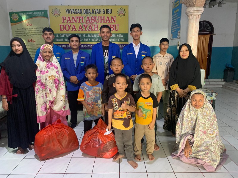 Komisariat STIA LK Dumai Berbagi Di Panti Asuhan