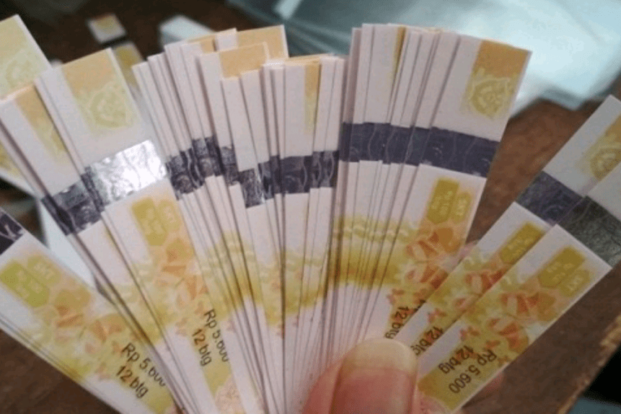 Cukai Rokok Naik 12,5 Persen
