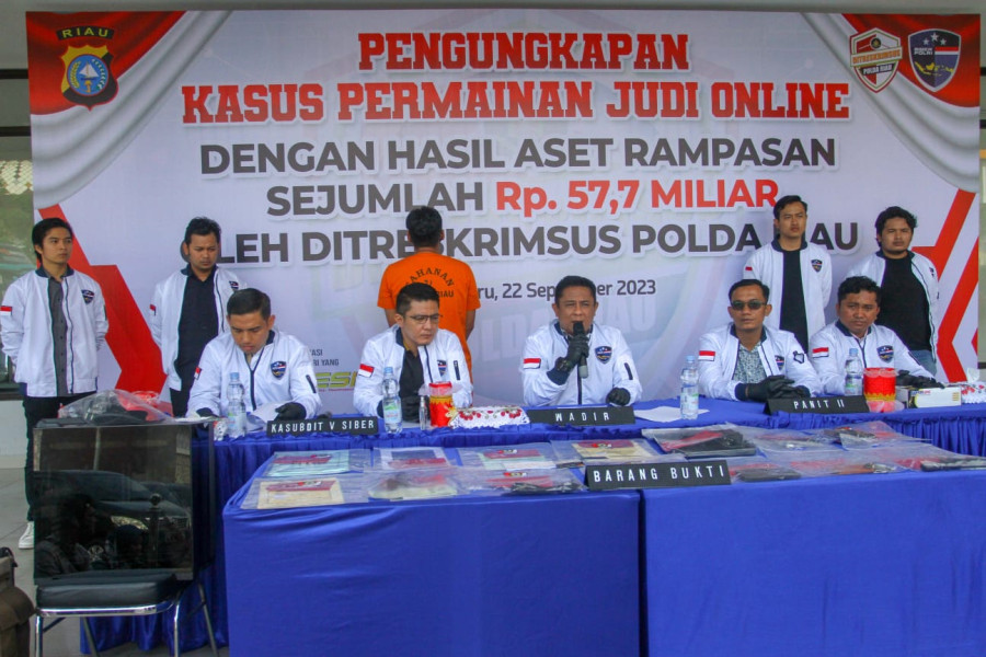 Ditreskrimsus Polda Riau Berhasil Ungkap Kasus Judi Online Dengan Omset Total 57 Miliar Lebih
