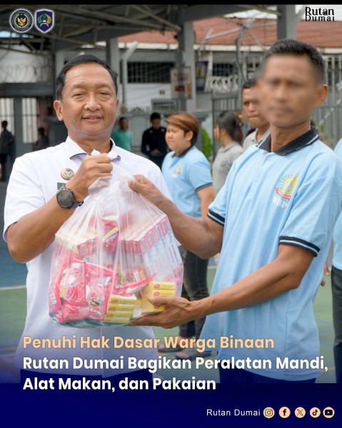 Penuhi Hak Dasar Warga Binaan : Rutan Dumai Bagikan Peralatan Mandi, Alat Makanan Dan Pakaian