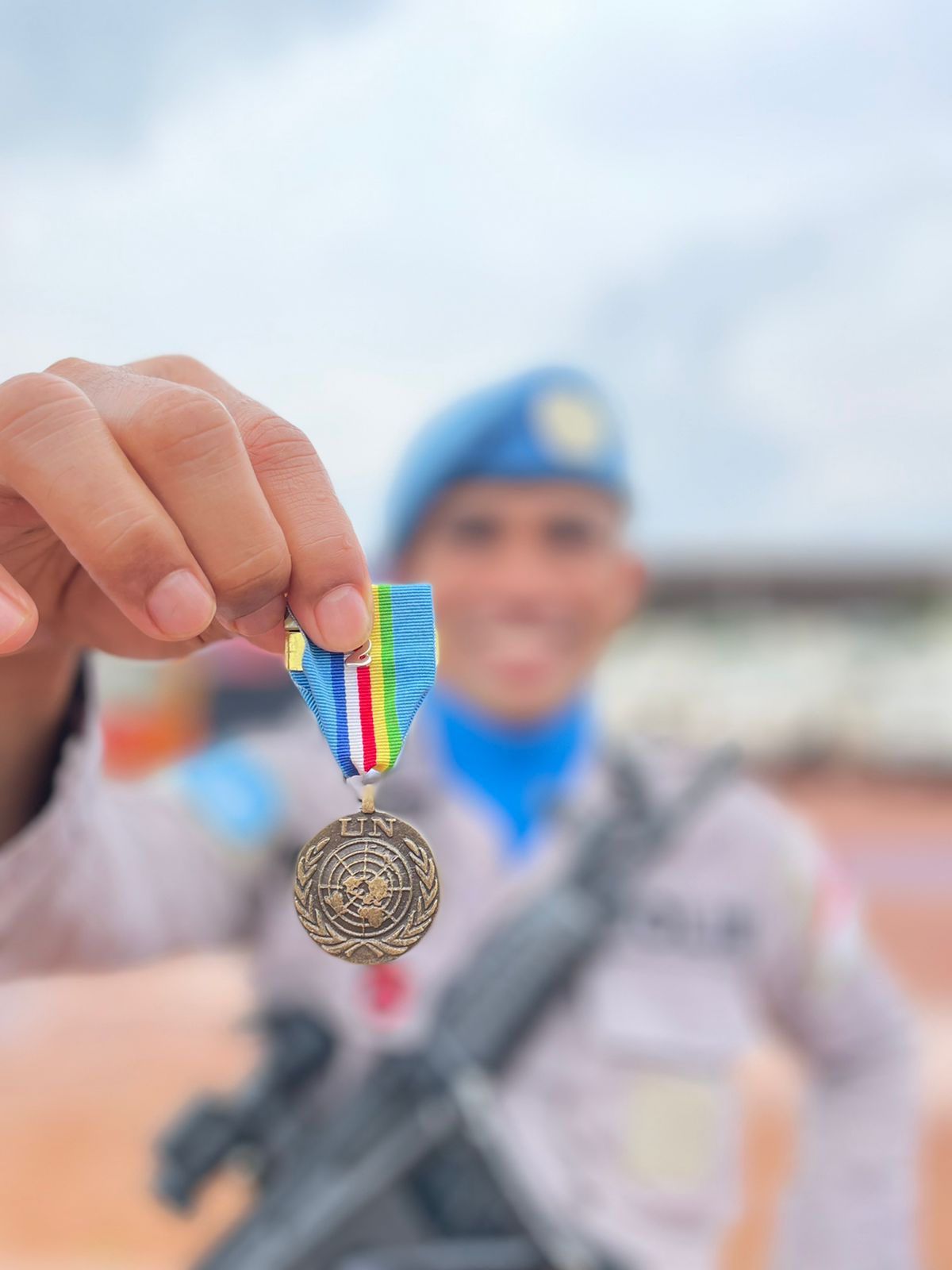 6 Personel Polda Riau Raih Penghargaan Medali PBB
